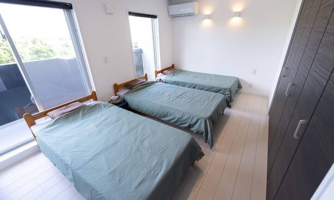 Miyakojima House | 宮古島内では好立地の新築施設。充実した設備(アメニティ)。オーシャンビューの当館を旅の拠点に是非…。