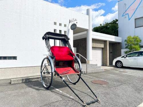Kishiwada House | 民泊 & 人力車 Murakami International
