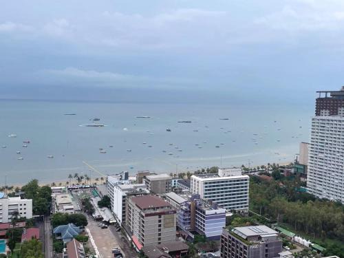 Nong Chaeng Apartment | 网红公寓TheBASC