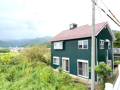 Kiho-cho Apartment | 苔ハウスMoss House