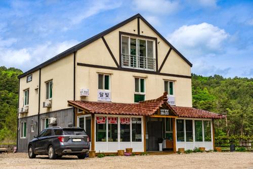 Jinbu House | 오대산 달빛펜션 Odaesan Moonlight Pension