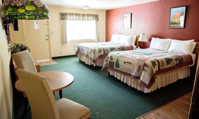 Sevier Apartment | 0152) Candy Suite 125