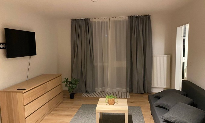 Herrenhausen Condo | 1 1/2 room apartment with terrace, kitchen & bathroom - TV - WiFi - parking space