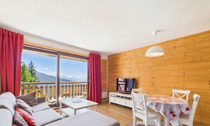 La Rosiere Apartment | 1 bedroom apartment + cabin for 6