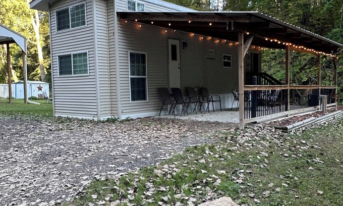 McGregor RV Rental | 1 bedroom, 2 loft Park Model in campground in Marquette, Iowa.