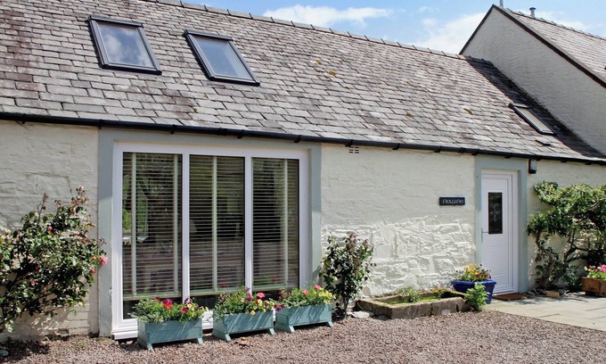 Kirkcudbright Cottage | 1 bedroom accommodation in Borgue, near Kirkcudbright