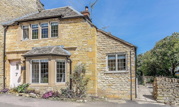 Longborough Cottage | 1 bedroom accommodation in Longborough, near Moreton-In-Marsh