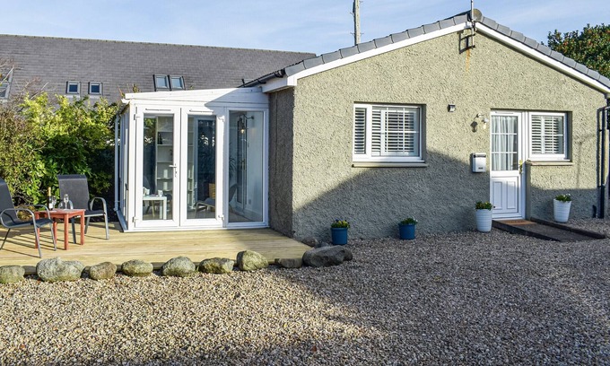 Prestwick Cottage | 1 bedroom accommodation in Prestwick, near Ayr