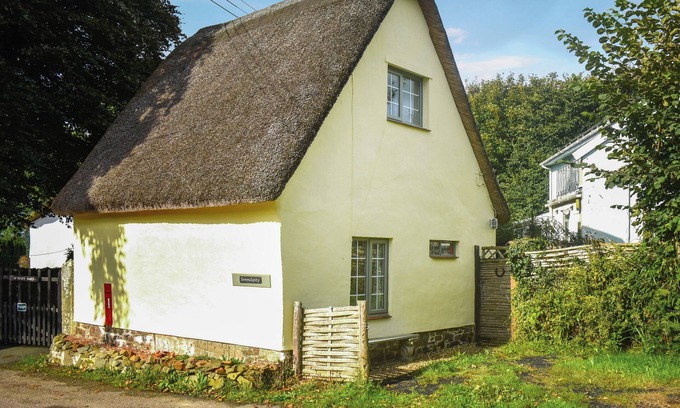 Winkleigh Cottage | 1 bedroom accommodation in Dowland
