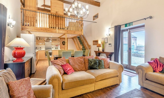 Grimsby Cottage | 1 bedroom accommodation in Holton-Le-Clay, near Cleethorpes