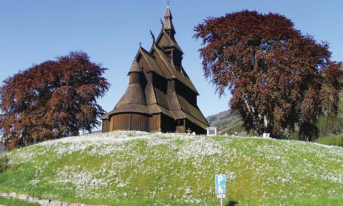 Vangsnes House | 1 bedroom accommodation in Vangsnes