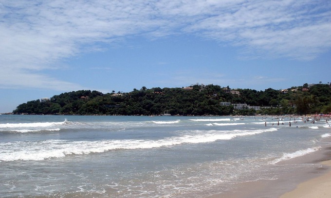 Caraguatatuba RV Rental | 1-bedroom apartment, furnished, swimming pool, playground and barbecue.