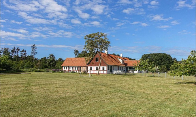 Dueodde Apartment | 1 Bedroom Beautiful Apartment In Nexø