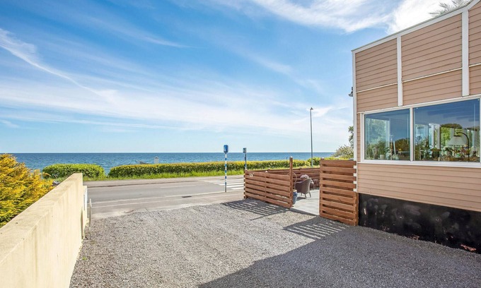 Sandkaas Apartment | 1 bedroom gorgeous apartment in Allinge