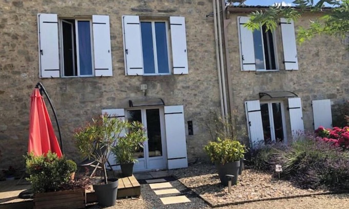 Saint-Hilaire-de-la-Noaille House | 1 Bedroom Private vacation home in Saint-SÃ¨ve