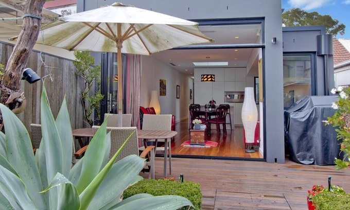 Redfern House | 1 Bedroom Surry Hills Splendour