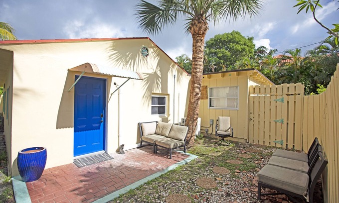 Delray Beach House | 1 Bedroom Unit Completely Renovated close to Atlantic Ave and Beach
