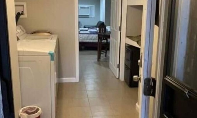 Petworth Apartment | 1 Delightful NW DC Studio Apt with Private Parking