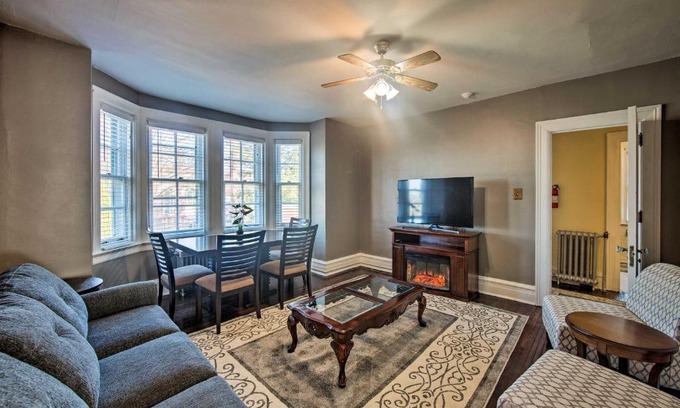 Reading Apartment | 1 Mi to Reading Pagoda Cozy Apt with Patio Access!