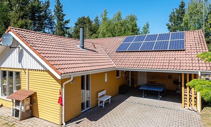 Hojslev House | 10 person holiday home in Højslev