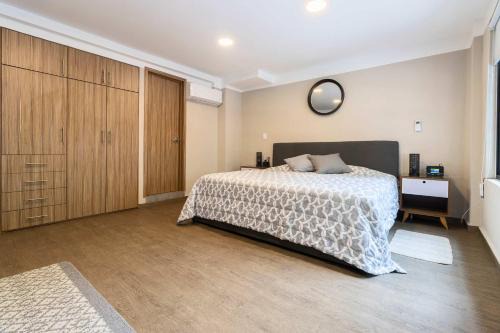 Historic Center Apartment | 102 Centro 2Bdrm 2bath apt AC Rooftop
