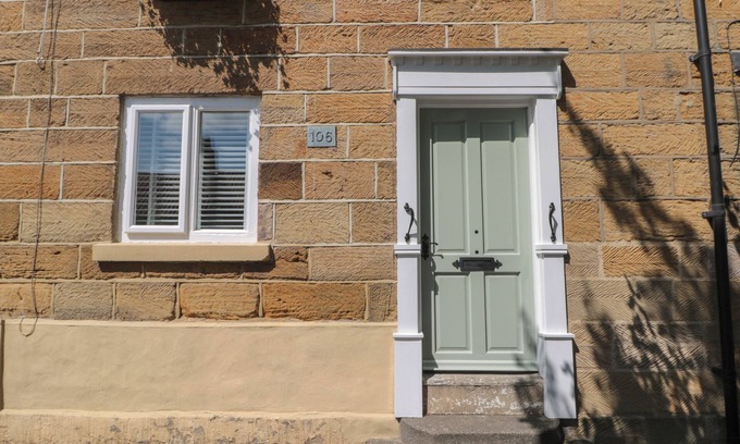 Guisborough Cottage | 106 WESTGATE, pet friendly, with open fire in Guisborough