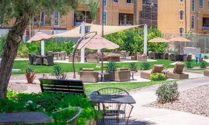 South Scottsdale Apartment | 113 Ultimate Comfort | Pool, Lounge & Full Kitchen Suite