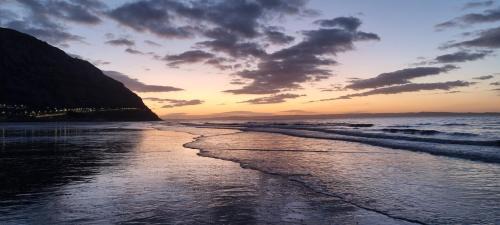 Penmaenmawr Apartment | 13 Cambrian Court