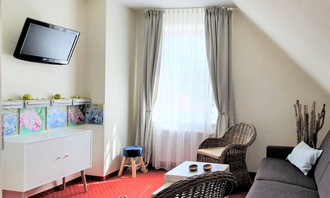 Hage Hotel | #13 Suite - Business mit eigenem Badezimmer