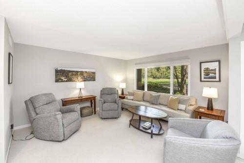 West Beach Village Villa | 1312 Fairway Oaks Villa by Akers Ellis Rentals