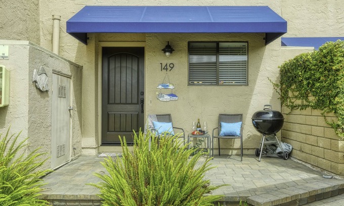 Downtown Condo | 149 Pismo Shores: 2 BR, 1.5 BA Condominium in Pismo Beach, Sleeps 6