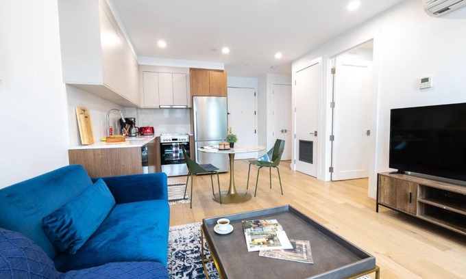 Greenpoint House | 149BK-302 New Construction 1BR WD in unit Balcony