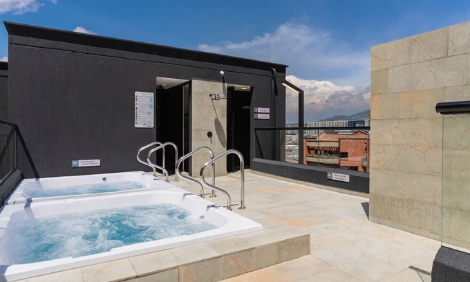 San Diego Apartment | 14th floor Work-Life Balance in Poblado+Jacuzzi