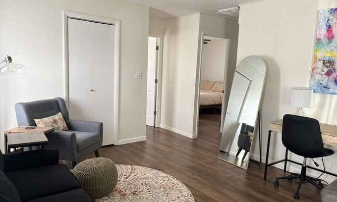 Lafayette House | 15 min to Purdue w/fenced yard