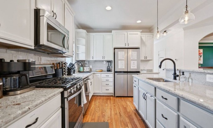 Douglas Park House | 1703 S Oakland · Arlington's Best House