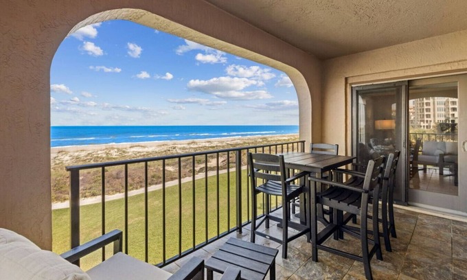 Fernandina Beach Apartment | 1834 Turtle Dunes Place