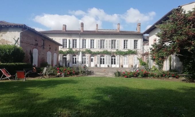Montgiscard House | 18th century manor house with swimming pool 15 minutes from Toulouse towards Carcassonne