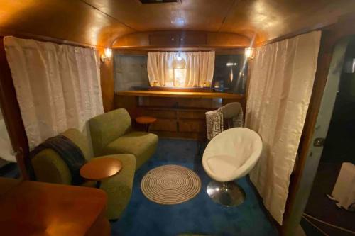 Durham House | 1951 Spartan Aircraft Cottage Durham NC