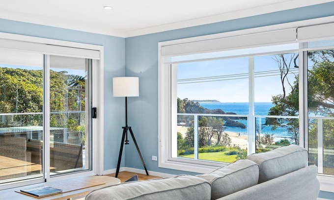 Mystery Bay House | 198 Mystery Bay Road, Mystery Bay