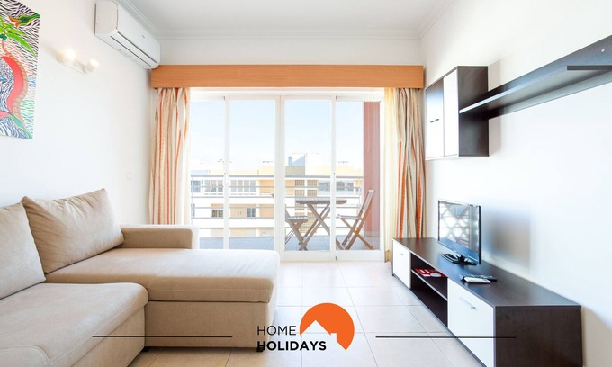 Portimao Apartment | #199 Flamingo 1108 by Home Holidays