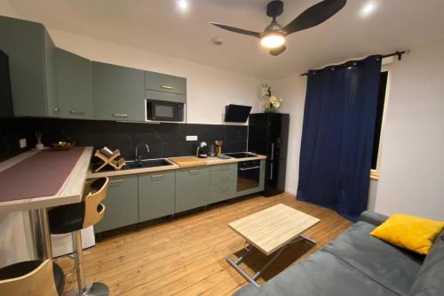 Tulle Apartment | 19B - Le Bastille a cosy apartment in a great location