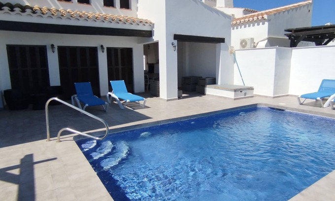 Caserio Los Tarquinos Villa | 1st line Luxury Golf Villa (3) with Private Pool, full sky package!