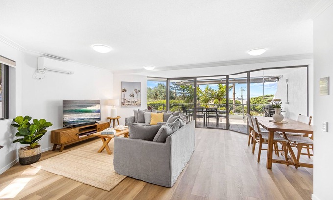 Sunshine Beach Apartment | 2/23 Belmore Terrace Sunshine Beach