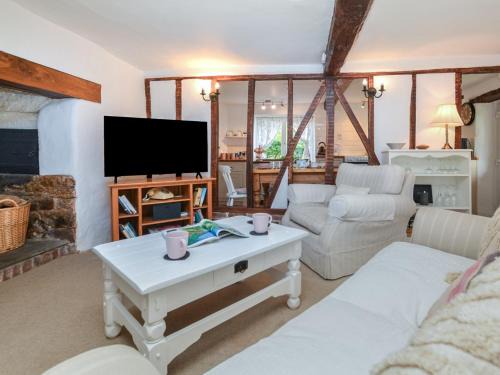 Tedburn St Mary House | 2 Bed in Tedburn St. Mary 90455