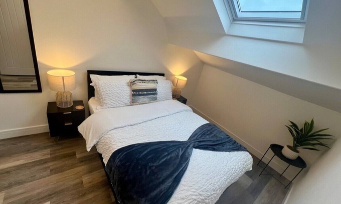 Preston Apartment | 2 Bed Preston City Centre Flat With 1 Car Parking Space