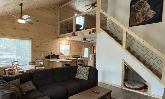 Long Lake Cabin | 2 bedroom, 1.5 bath with bunk beds in loft