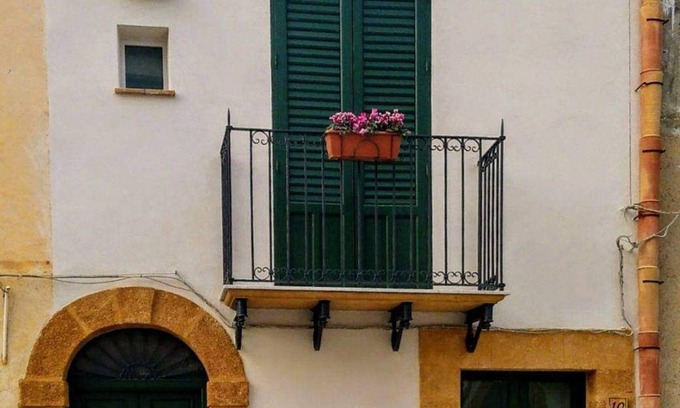 Sambuca di Sicilia Apartment | 2 Bedroom Apartment in Sambuca di Sicilia
