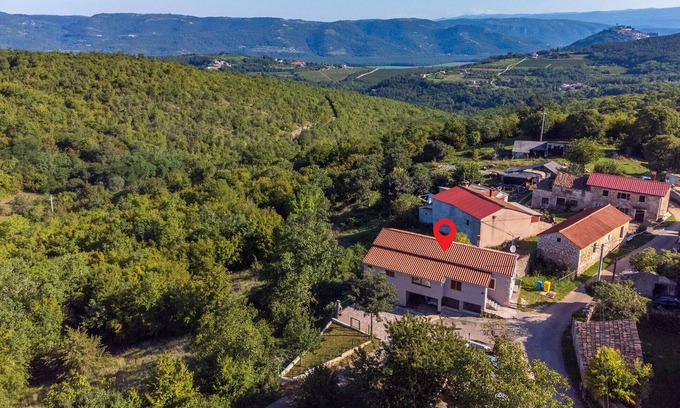 Rakotule House | 2 bedroom amazing home in Rakotule