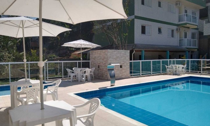 Caraguatatuba Apartment | 2 bedroom apartment, furnished with pool, near Martim de Sá.