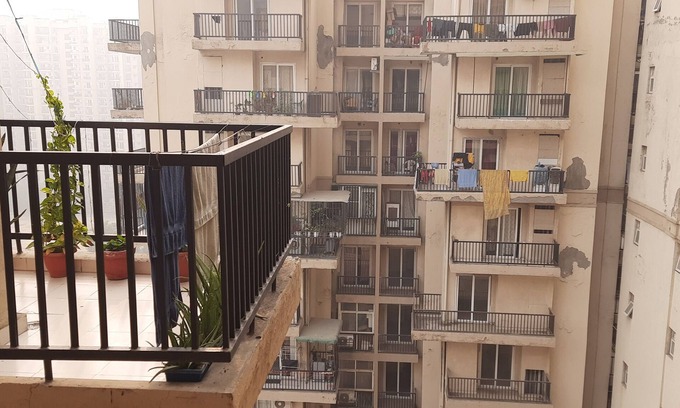 Greater Noida Apartment | 2-bedroom apartment in wonderful Greater Noida with WiFi and Free Car Parking